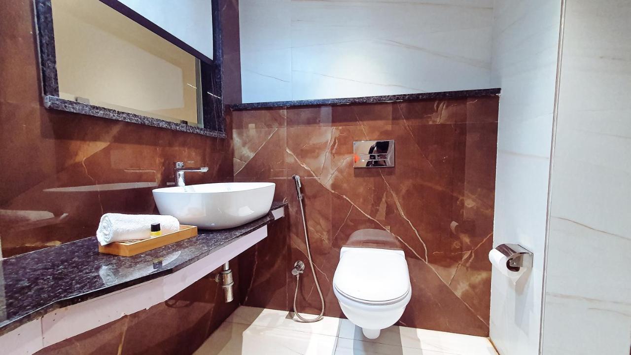 Aura Rooms Dehradun Luaran gambar