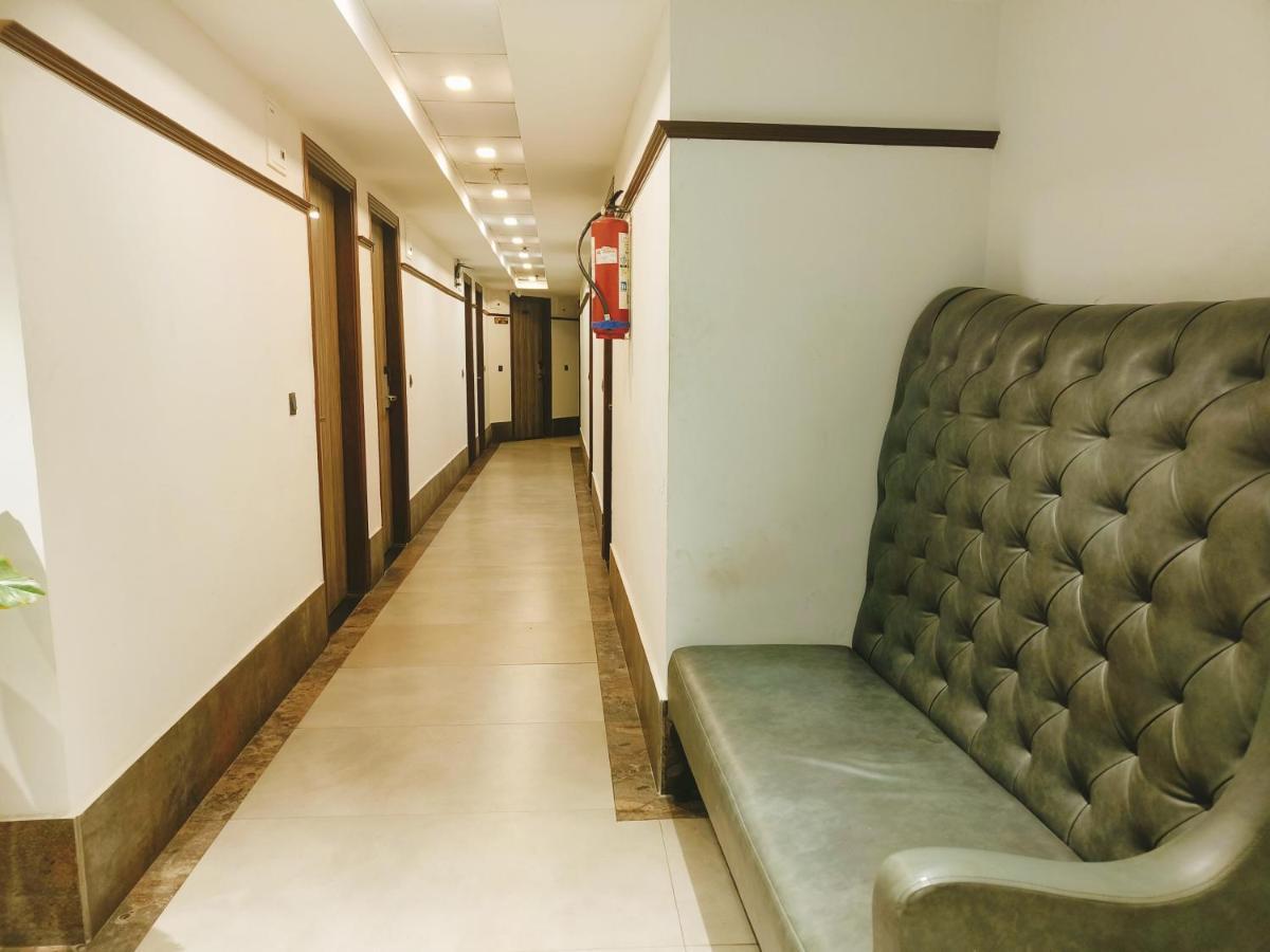 Aura Rooms Dehradun Luaran gambar